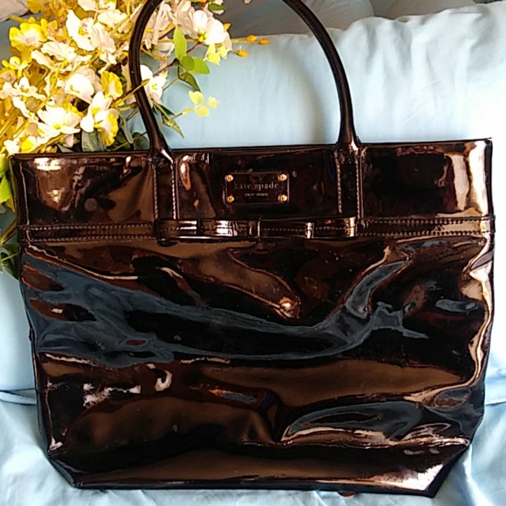 Kate Spade purse / handbag